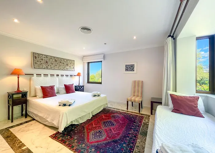 Del Gato * マルベーリャ